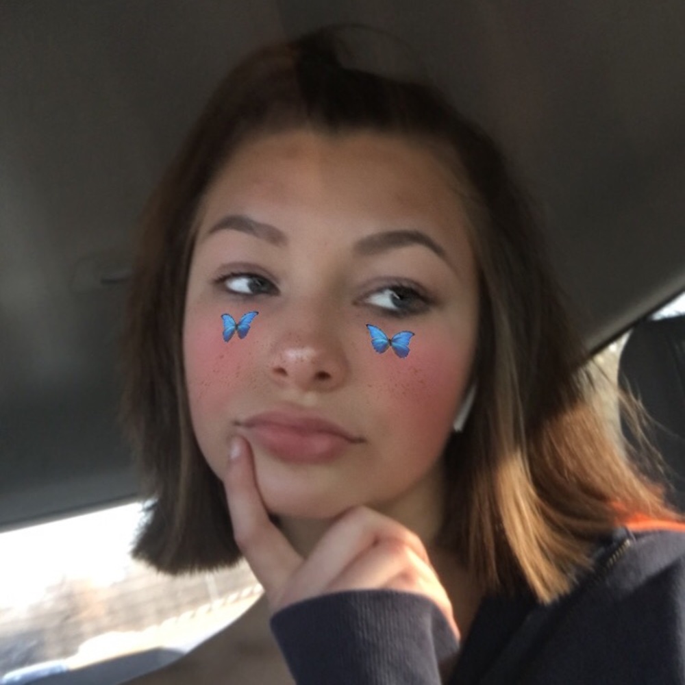 Meet your Posher, Lexi